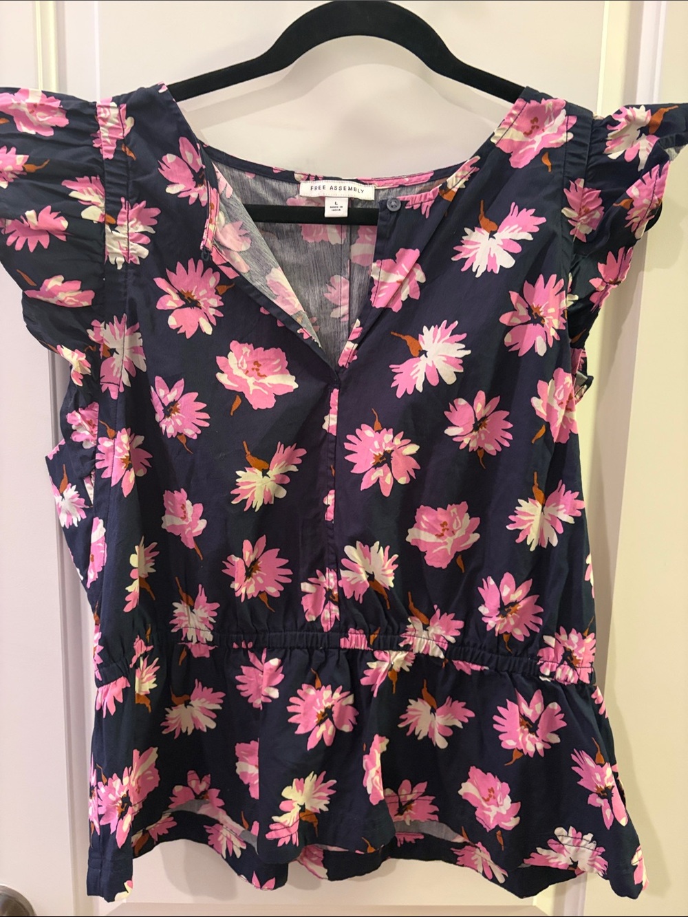 Free Assembly Navy Floral Button-Down Women's Blouse